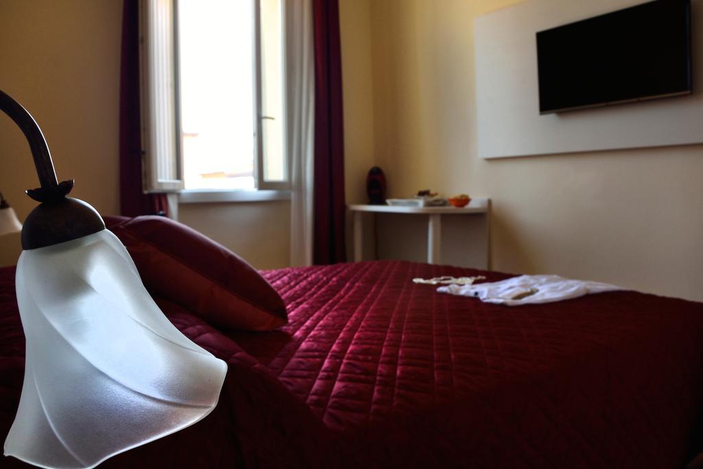 Boutique Hotel Casa Faccioli โบโลญญา ห้อง รูปภาพ
