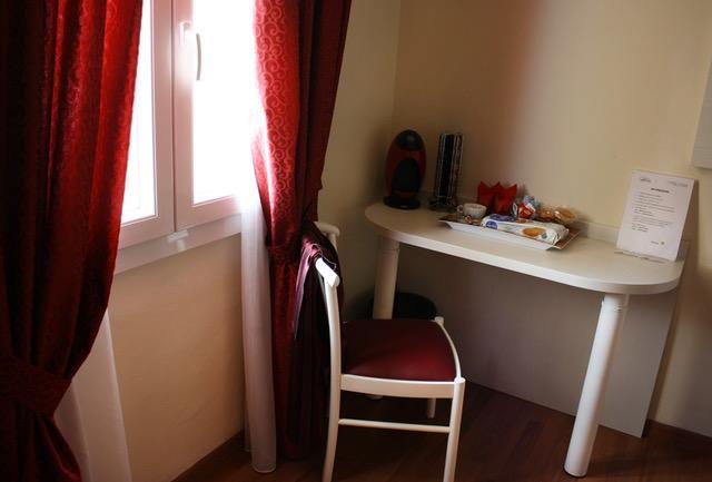 Boutique Hotel Casa Faccioli โบโลญญา ภายนอก รูปภาพ