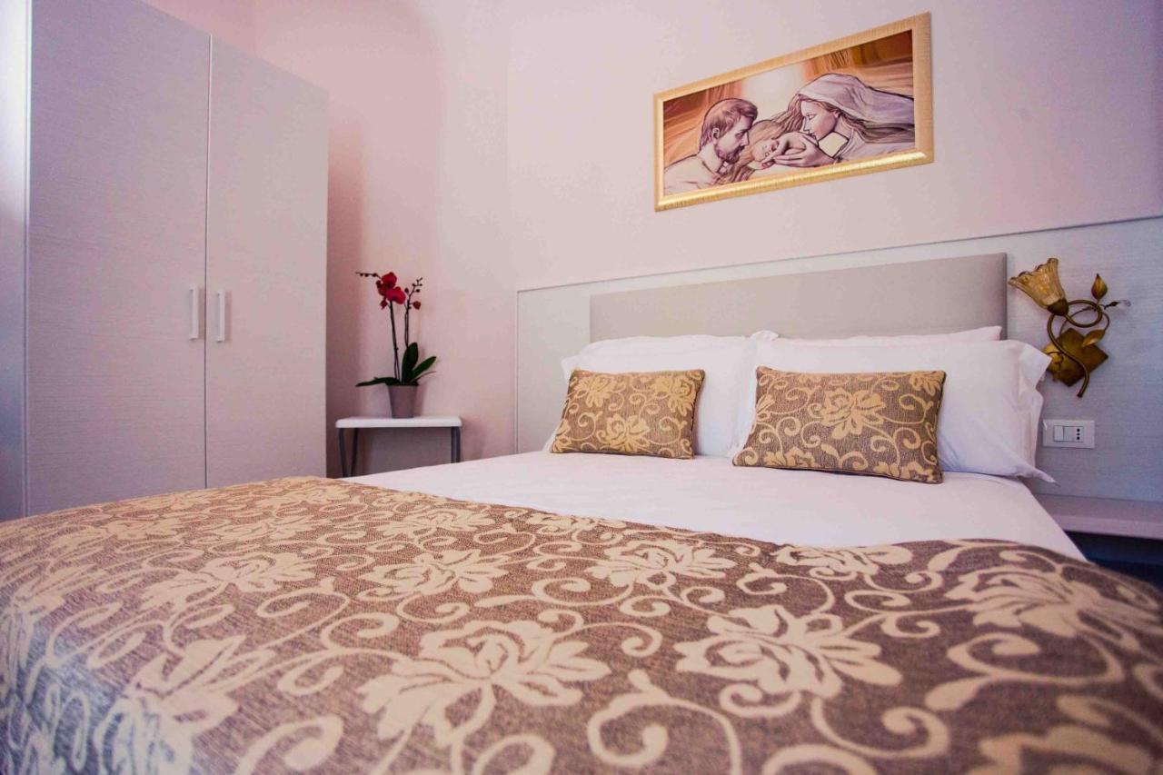 Boutique Hotel Casa Faccioli โบโลญญา ภายนอก รูปภาพ